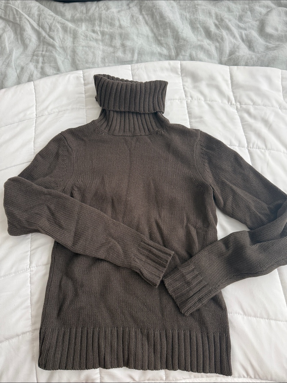 Theory Chocolate Brown Wool Turtleneck Sweater